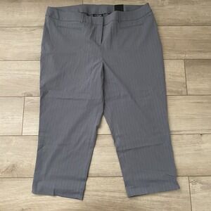 NWT LANE BRYANT TOTALLY CROPPED GREY PINSTRIPE PANTS WOMENS SIZE 20 CROP NEW!